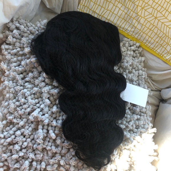 - HP 4/9 🎉- 22” BLACK BODY WAVY 100% HUMAN HAIR LACE FRONT WIG - Picture 2 of 5